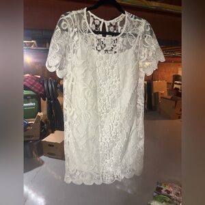 Rebellion White Lace Short Sleeve Shift Dress size medium